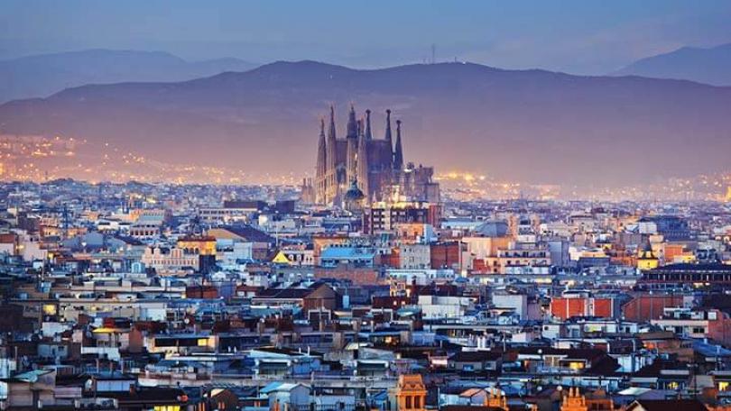 5 Reasons Why to Visit Barcelona